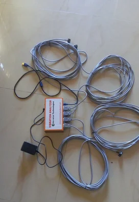 Vibration Analyzer Vibration Analyzer