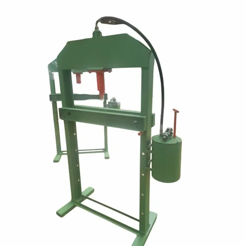 5 Ton Hand Operated Hydraulic Press 5 Ton Hand Operated Hydraulic Press